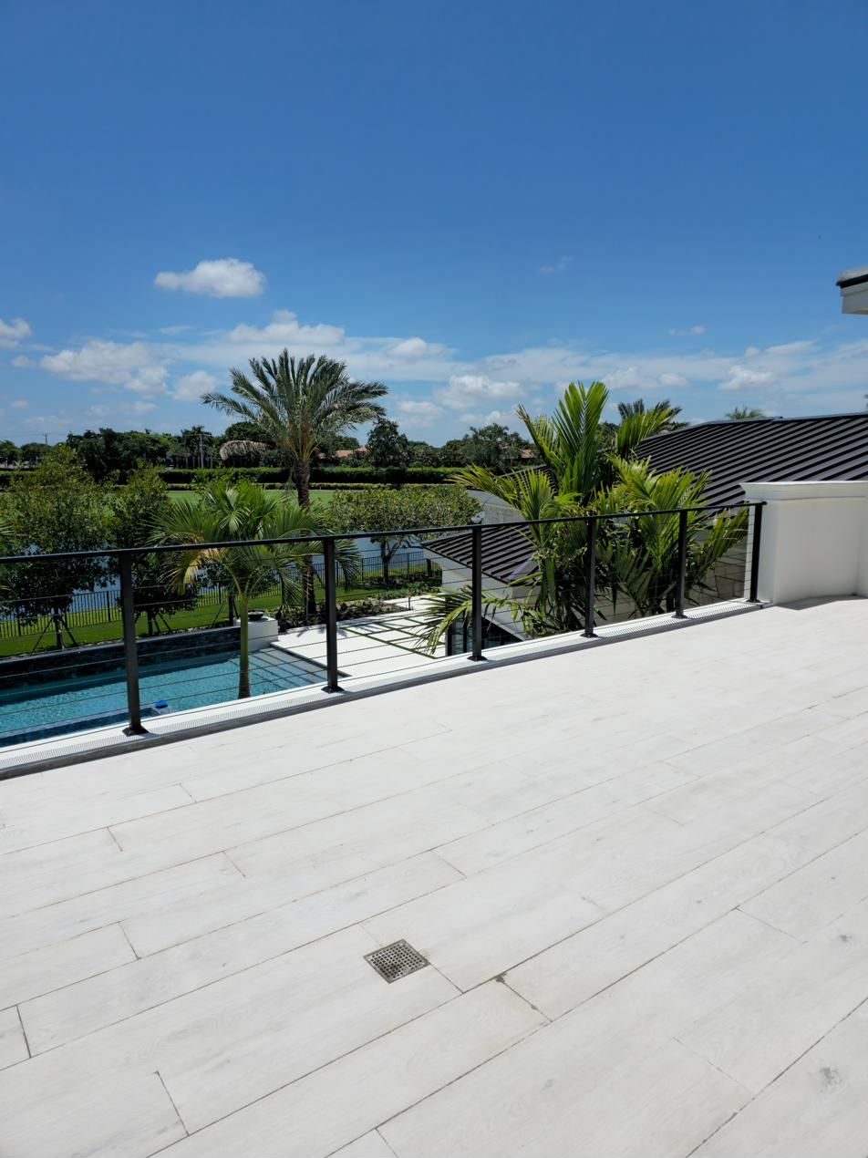 Cable railing on a rooftop terrace